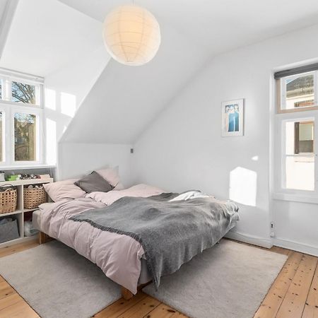 Rooms In Quiet White Villa Apartment Hortensiavej 8 On Frederiksberg C Kopenhag Dış mekan fotoğraf